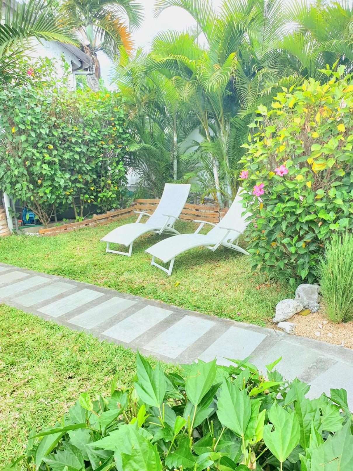 Casa Frangipani Mauritius Apartamento Trou d'Eau Douce Exterior foto