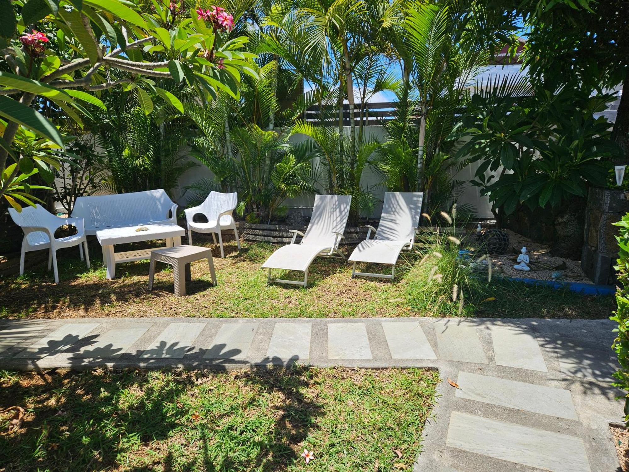 Casa Frangipani Mauritius Apartamento Trou d'Eau Douce Exterior foto